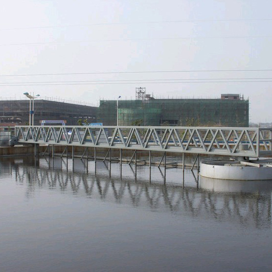 中心传动刮泥机